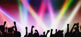 長渕剛さん、イベント会社との金銭問題に怒りのコメント。イベンターのトラブルで憤りが大きくなる理由