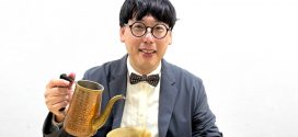 スマドリにアルハラ。飲み会の形が急速に変わる中、コーヒー芸人・平岡佐智男さんに注目が集まる理由
